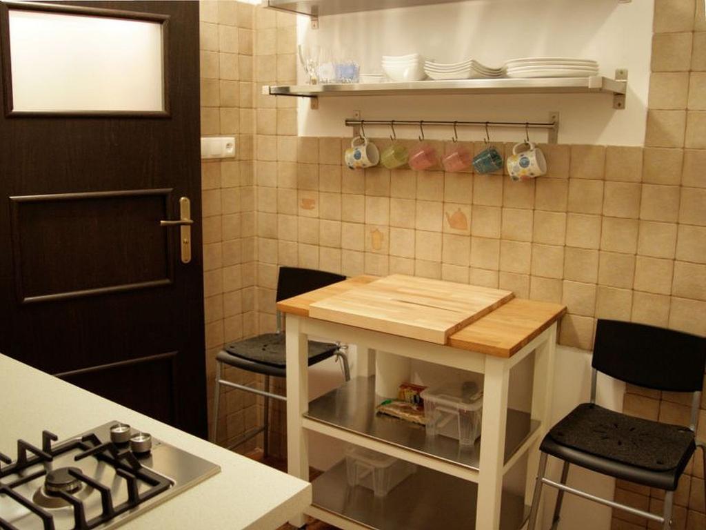 Apartment4You - Solidarnosci Warschau Buitenkant foto